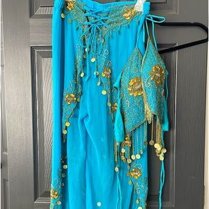 Belly Dancing Bralette and Split Bottoms